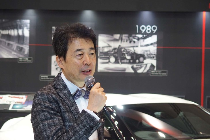プレスカンファレンスでスピーチを行ったトヨタ博物館の布垣直昭館長。