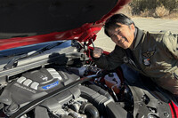 「グレカーレ トロフェオ」のバルクヘッド寄りに縦置きされるのは、「ネットゥーノ」と呼ばれる最高出力530PS、最大トルク620N・mの3リッターV6ツインターボエンジン。サウンドは心地よく、しっとりおとなしかった。