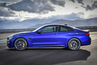 最高出力460psの限定車「BMW M4 CS」発売の画像