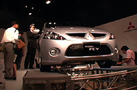 【Movie】三菱の燃料電池車「MFCV」発表会にて(その1)　