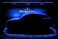 2021年のデビューが予告されているマセラティの新型SUV「グレカーレ」。その車名は、イタリアに吹く風の呼び名に由来する。
