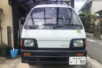 2WD／5MT／1990年式／走行距離5万8000kmの「ハイゼット トラック ジャンボ」を総額40万円で購入。エアコンは壊れている。