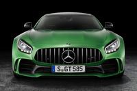メルセデスAMG GT R