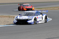 SUPER GT現役マシン「NSX CONCEPT-GT」と「CR-Z GT」によるスペシャルレース。予選では「Epson NSX CONCEPT-GT」がトップタイムをマークした。