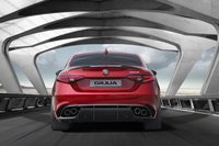 新生アルファ・ロメオ・ジュリアがデビューの画像