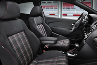 VW、新型「ポロGTI」を発表【ジュネーブショー2010】の画像