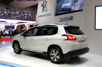 2014年2月に発売される予定の「プジョー2008」。
    