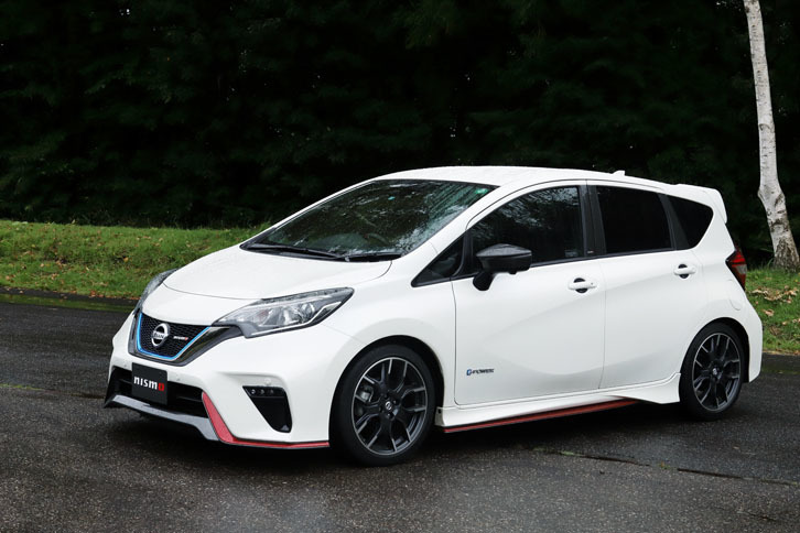 日産ノートe-POWER NISMO ニスモパーツ装着車