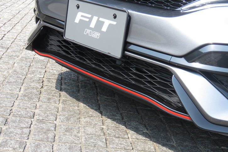 ホンダ・フィットRS Honda SENSING（フロントバンパー）