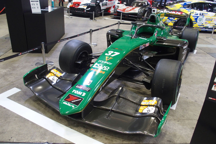 VANTELIN TOM'S SF23（37号車）