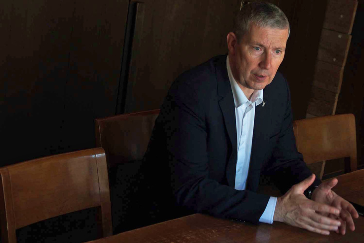 ドゥース氏は2014年、ケータハムとのジョイントベンチャー解消後ルノーに戻り、アルピーヌのエンジニアリング＆プロジェクト副社長に就任。同年ルノー・スポール・レーシングのモータースポーツディレクターとなり、2018年にアルピーヌに復帰。