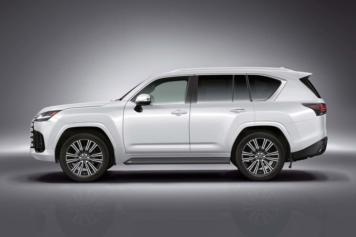 ボディーサイズは先代と大きくは変わらない。2850mmのホイールベースは同寸となっている。