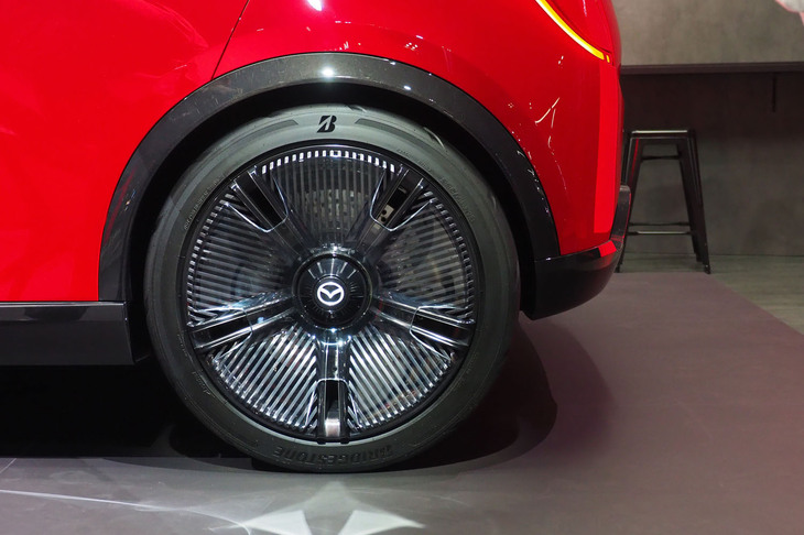 マツダ・ビジョンXコンパクト