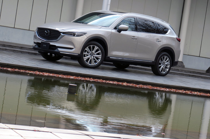 マツダCX-8 XDエクスクルーシブモード（エクステリア）