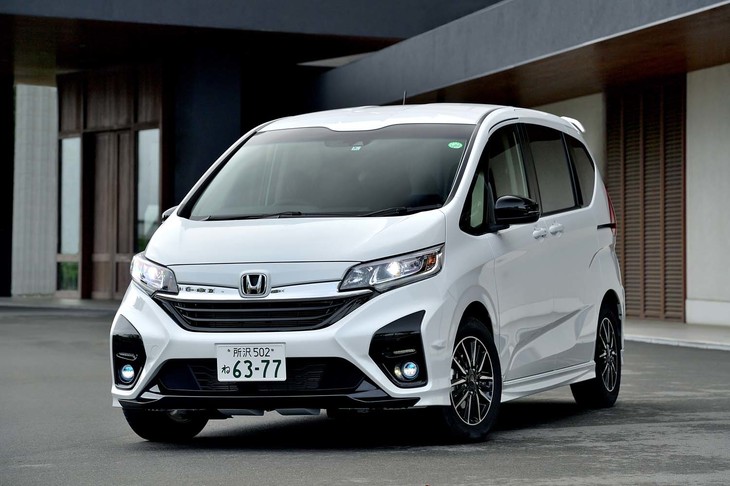 2020年5月に発売された改良型「フリード モデューロX」。デザインのアップデートに加えて空力性能強化によって実現したさらに上質な走りもポイントだ。