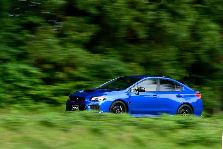 スバルWRX STIタイプRA-R
