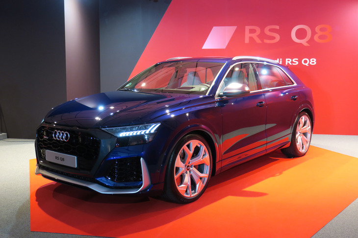 アウディRS Q8（エクステリア）
