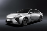 「レクサスES」の国内販売がスタート　ハイブリッド車と電気自動車をラインナップ