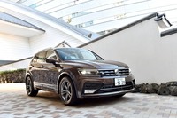 ヘッドライトはLED。フォルクスワーゲンのSUVとしては初採用となる。