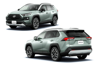 多方面に衝撃を与えた、先代こと5代目「RAV4」。　
	渕野「このクルマはフロントのシルエットが⁠⁠⁠⁠⁠⁠⁠最大のポイントです。ヘッドランプ下が横に大きく張り出しており、そこからタイヤまで削られてリフトアップ感を強調しているんです。デザイナーとしては、スケッチでこういう絵を描くことはありますが、実車でここまで明快になってるものは、なかなかないですよ」