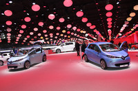 電気自動車の「ルノー・ゾエ」。