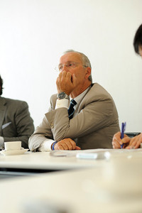 フォルクスワーゲングループのデザイントップは、日本のカーデザイナーについて、どう評価するのか？　「非常にポジティブな感覚を持っています。日本のカーデザイナーたちも成熟し、経験を積んできたので、ヨーロッパの人たちと遜色のないレベルに達しています。もちろん両者は、文化面で内に持っているものは違いますが、プロ意識という点で変わりはありません」