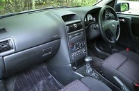 オペル・アストラ スポーツ（4AT）【ブリーフテスト】の画像