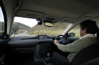 シトロエンC6（FF/6AT）【ブリーフテスト】の画像