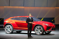 「ランボルギーニ・ウルス」