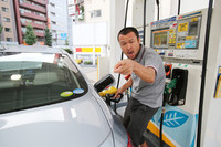 カタログ上の燃費値は、10・15モードで14.6km/リッター、JC08モードで13.6km/リッター。さて、テスト走行後の計測結果は……？