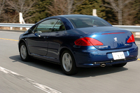 プジョー307CCプレミアム（4AT）＆S16（5MT）【試乗記】の画像