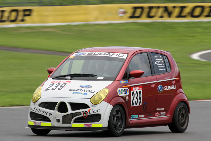 チームスバル@恵比寿がエントリーした「R2-R in Motion」。さすがにきれいな仕上がりだ。GP-2クラス。