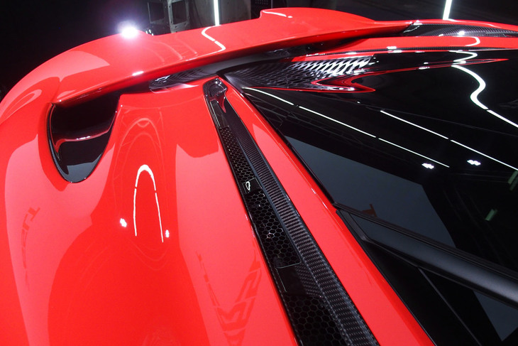 マクラーレン765LT（エクステリア）