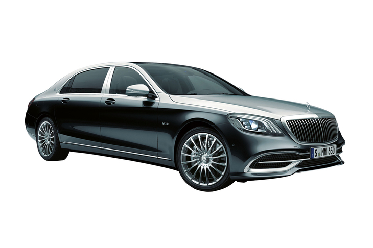 「メルセデス・マイバッハSクラス」（ボディーカラー：イリジウムシルバー×セレナイトグレー）