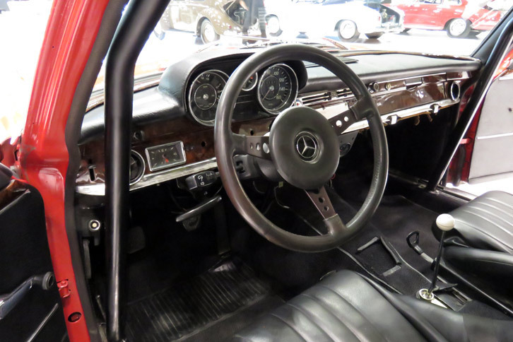 メルセデス・ベンツ300SEL＜メルセデス・ベンツAMG 300SEL 6.8 レーサーレプリカ＞（1971年）／シルバースター