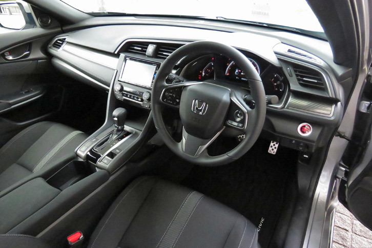 ホンダ・シビックハッチバック（インテリア）