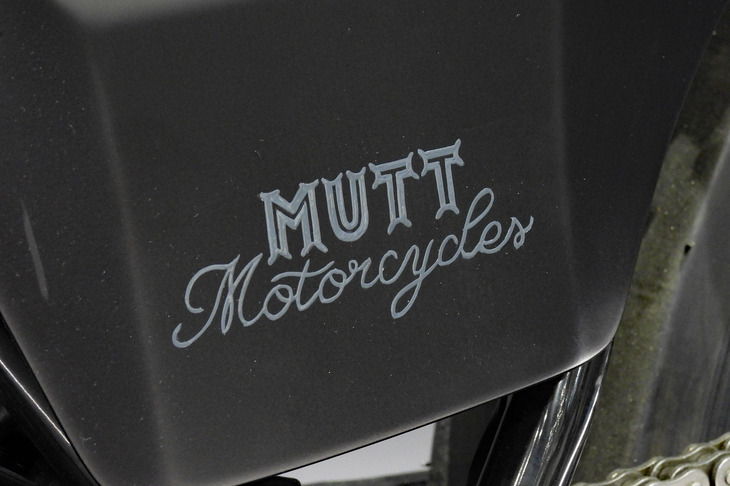 「マット・サバス250」のカスタムバイク。