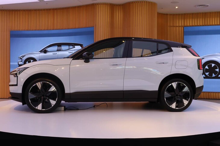 ボルボEX30ウルトラ シングルモーター エクステンデッドレンジ