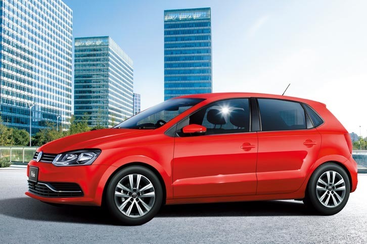 「フォルクスワーゲン・ポロ プレミアムエディションナビパッケージ」