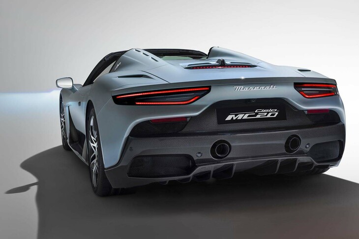 マセラティMC20チェロ