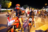 盛り上がりは会場内だけには収まらず、街中がドゥカティとドゥカティのファンであふれかえった。