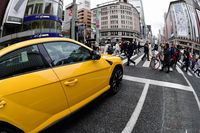 結局、注目してくれたのはほとんど外国人だった。