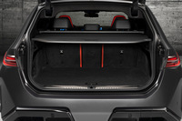 BMWが「M5ツーリング」を日本導入　システム最高出力727PSの高性能スポーツワゴンの画像