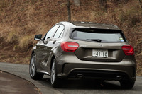 直噴システムBlueDIRECTテクノロジーやアイドリングストップ機能により、JC08モード燃費は15.9km/リッターと、従来モデル比で約34％向上している。