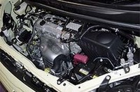 写真は「ノア」のエンジンルーム
	
	 