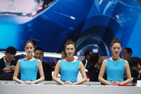 長安汽車の受付嬢。