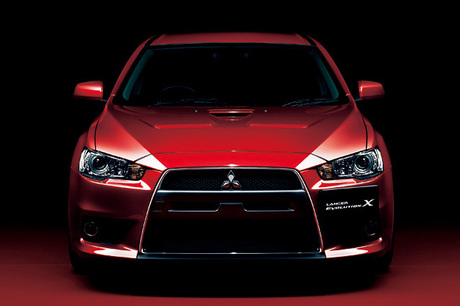 三菱 ランサーエボリューション 2001年モデルの価格・グレード一覧