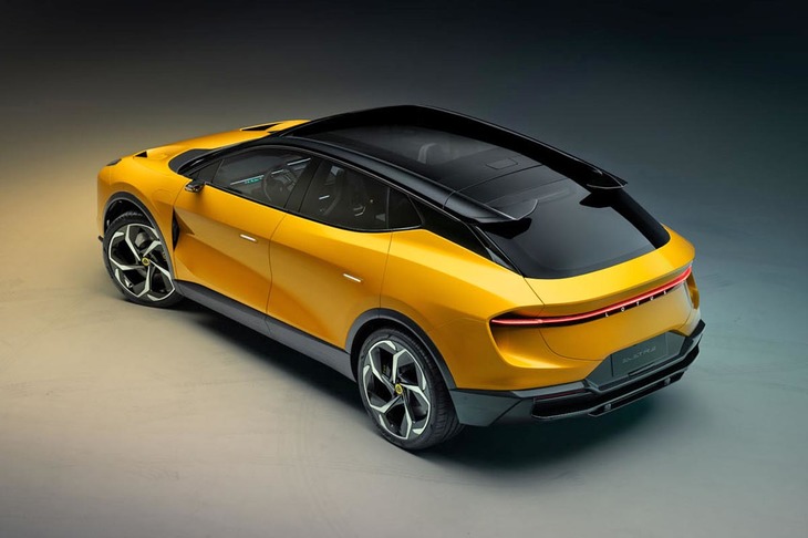 「エレトレ」には、アルミと高張力鋼板からなるプラットフォーム「エレクトリック・プレミアム・アーキテクチャー」が採用されている。バッテリーサイズやモーター、コンポーネントレイアウト、駆動方式が容易に変更でき、アップデートも可能という。