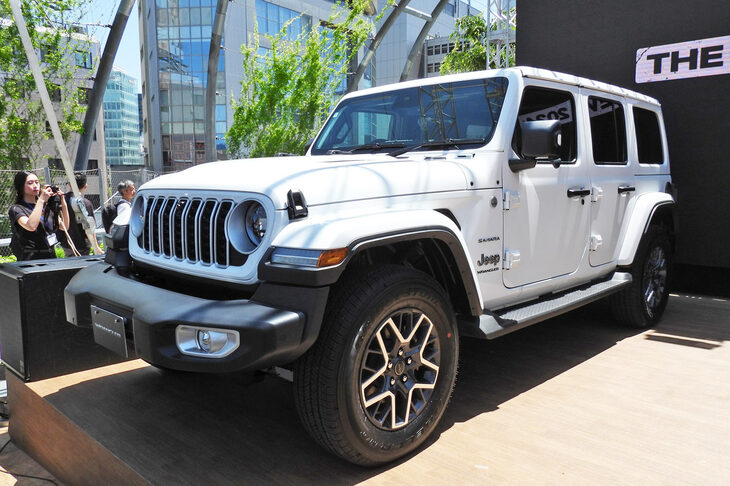 ジープ・ラングラー アンリミテッド サハラ（エクステリア）