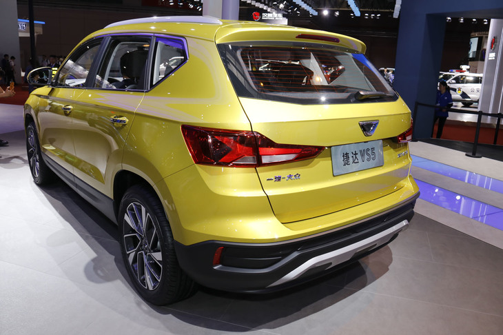 「ジェッタVS5」のリアスタイル。ジェッタは中国で、フォルクスワーゲンブランドよりも若い年齢層を開拓するために導入されたブランドだ。